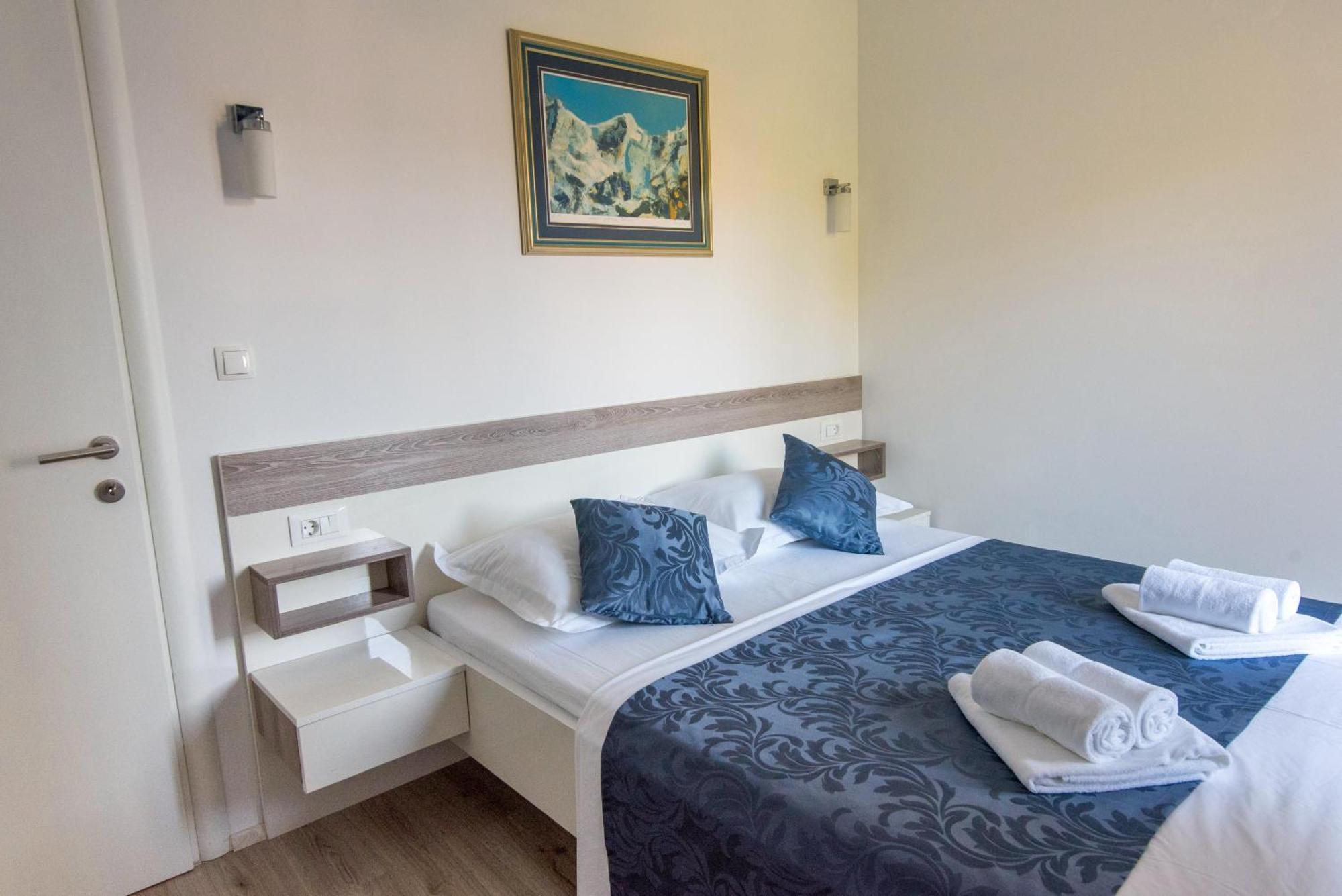 Apartmani Babic Sevid Exterior foto