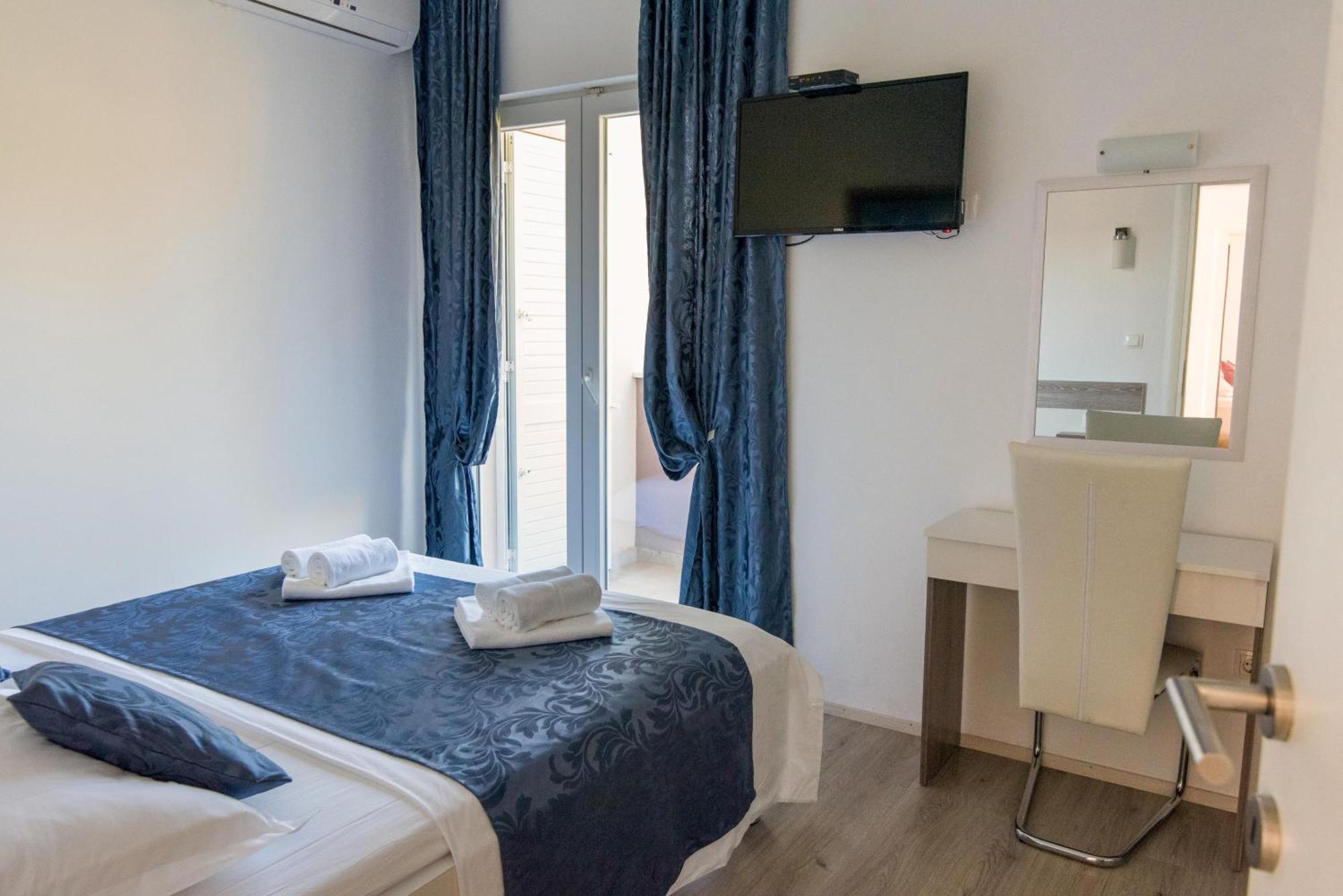 Apartmani Babic Sevid Exterior foto